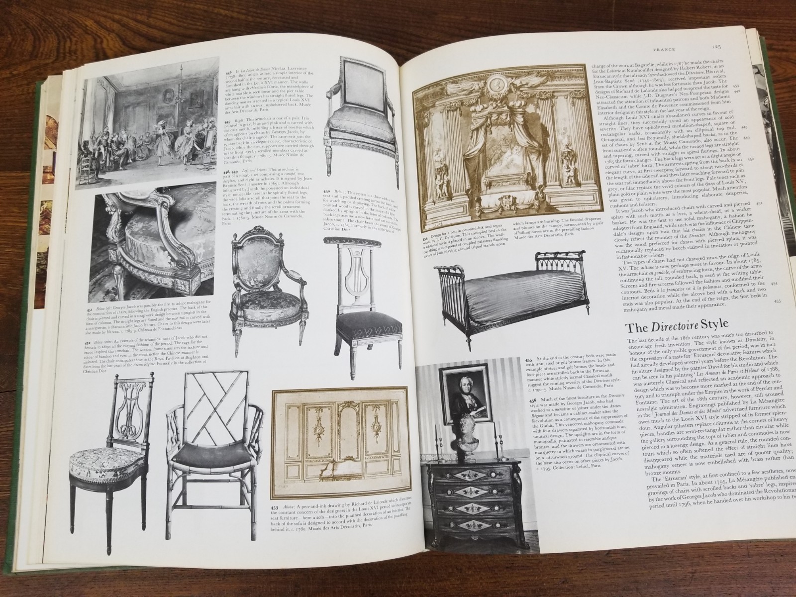 Illustrated History of World Furniture Edited by Helena Hayward 1977 Hardcover