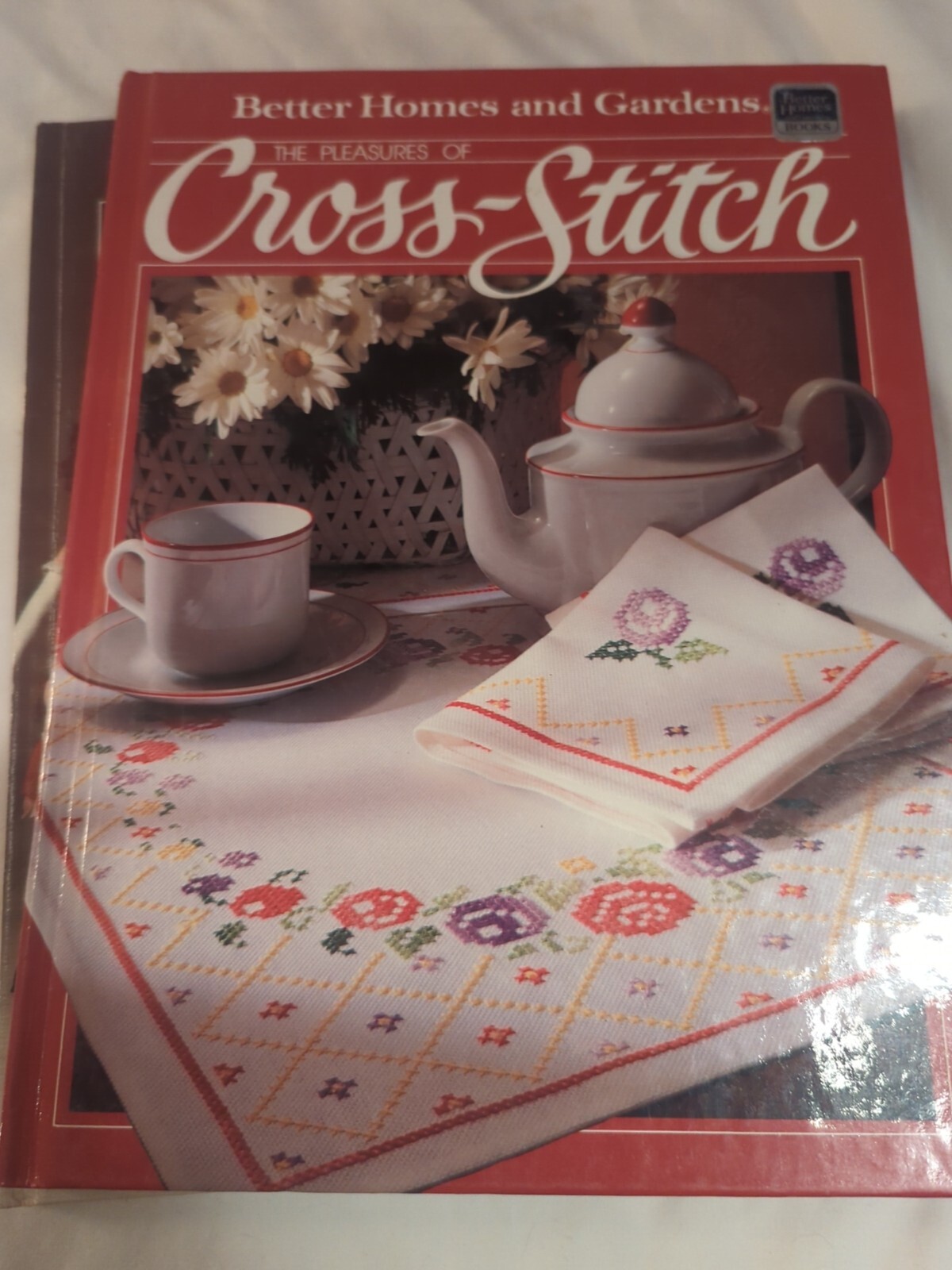 Lot (3) – Better Homes & Gardens DYI Craft Books Baby Gifts, Cross Stitch, Dolls