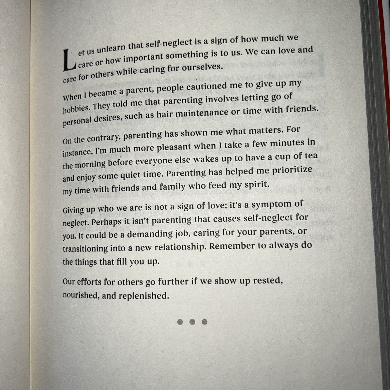 Consider This : Reflections for Finding Peace by Nedra Glover Tawwab (2024,…